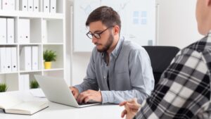How to Hire the Right Staffing Agency